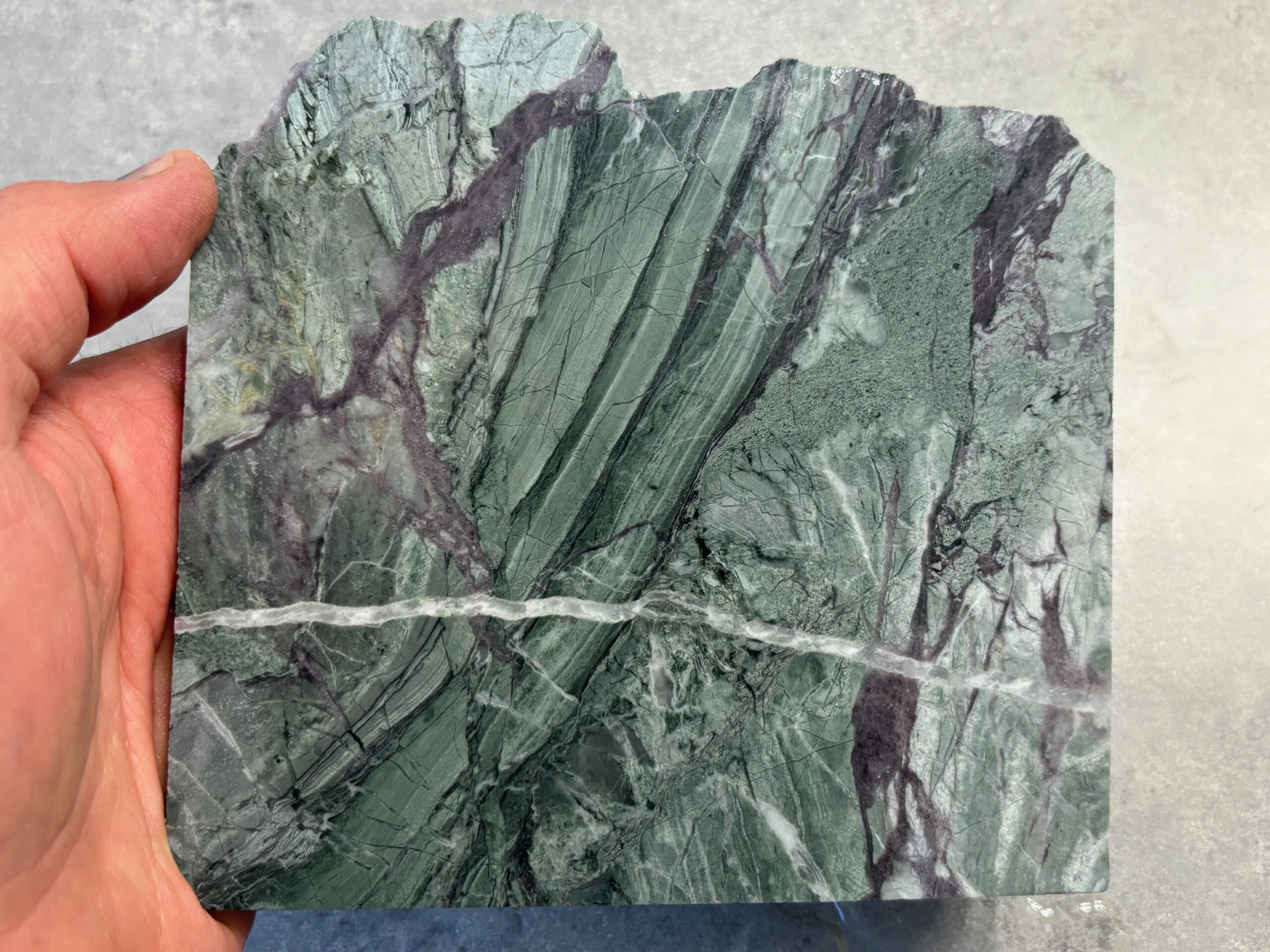 Port Alberni Axinite
